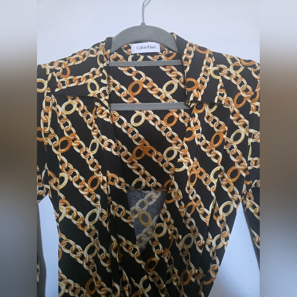 Calvin Klein Chain Faux Wrap Black Gold Chain Pattern Dress Size 4 EUC - Picture 4 of 12